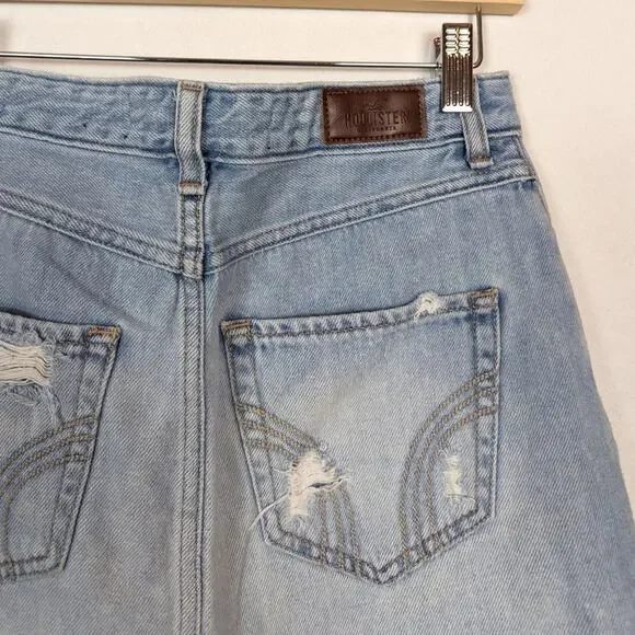 Hollister Light Wash Distressed Denim High Rise Mini Skirt Size 26 - Picture 4 of 8